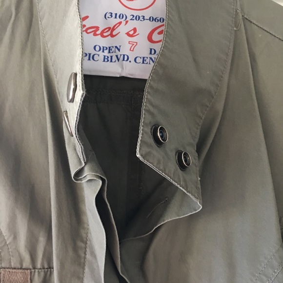 Safari type button down khaki dress - Picture 3 of 4